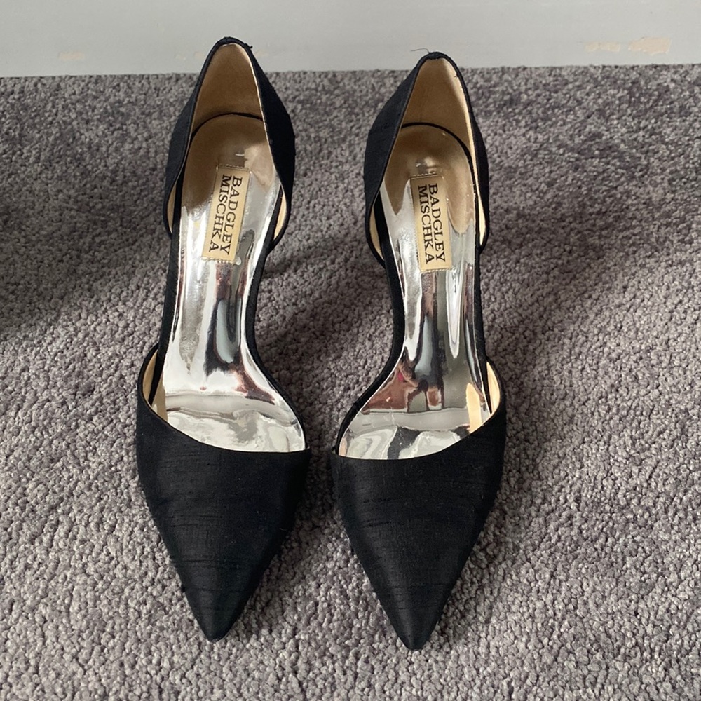 Badgley Mischka Elegant Black Heels